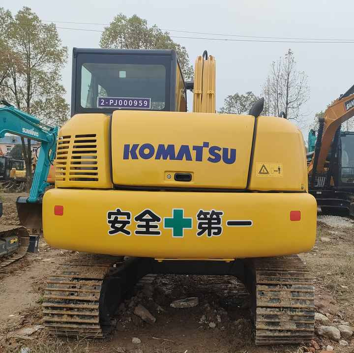 Cheap Used Komatsu PC70-8 Crawler Excavator with High Efficiency Used Heavy Machinery Komatsu PC70-8 Digger Cheap for Sale - Excavadora de cadenas: foto 5 Cheap Used Komatsu PC70-8 Crawler Excavator with High Efficiency Used Heavy Machinery Komatsu PC70-8 Digger Cheap for Sale - Excavadora de cadenas: foto 5