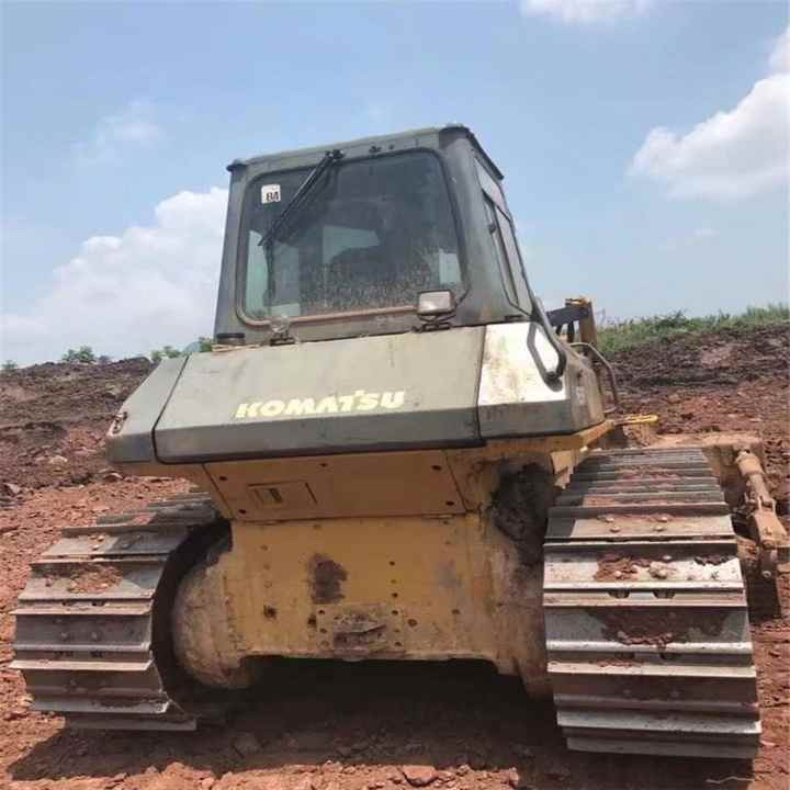 High Quality komatsu D65p D65px D50p D40p Original Japan Used Crawler Bulldozer with Ripper - Bulldozer: foto 2 High Quality komatsu D65p D65px D50p D40p Original Japan Used Crawler Bulldozer with Ripper - Bulldozer: foto 2