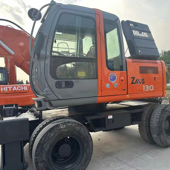 Hot Sale! Used Hitachi ZX130 Wheel Excavator |Excellent Condition| Best Price | Perfect for Construction & Road Projects - Excavadora de ruedas: foto 1 Hot Sale! Used Hitachi ZX130 Wheel Excavator |Excellent Condition| Best Price | Perfect for Construction & Road Projects - Excavadora de ruedas: foto 1