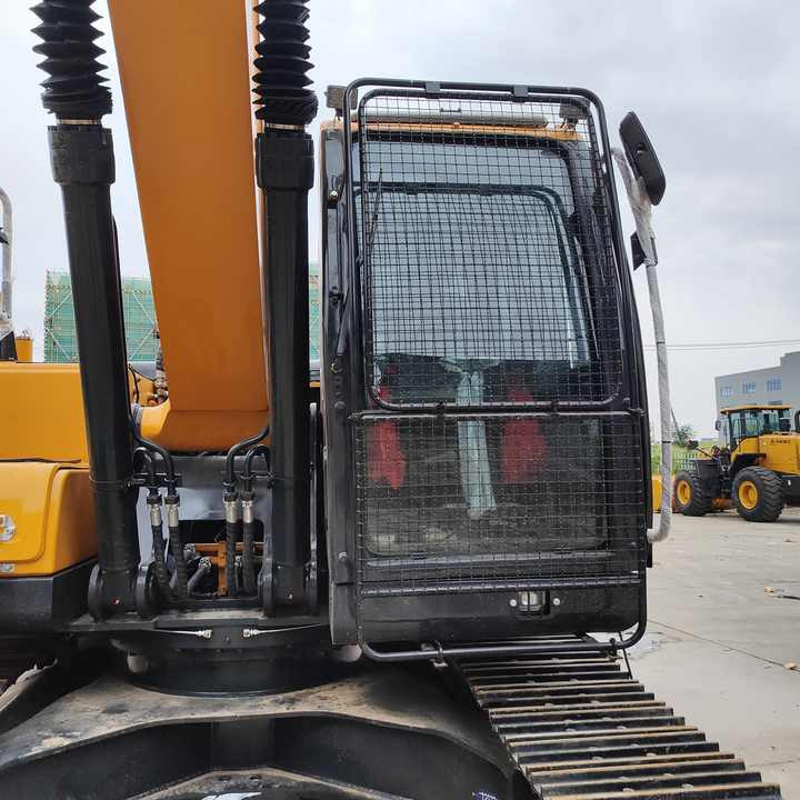 Hyundai Digger 220lc-9s Second Hand Korea Made High Performance Machine Hyundai Excavator for Sale - Excavadora de cadenas: foto 3 Hyundai Digger 220lc-9s Second Hand Korea Made High Performance Machine Hyundai Excavator for Sale - Excavadora de cadenas: foto 3