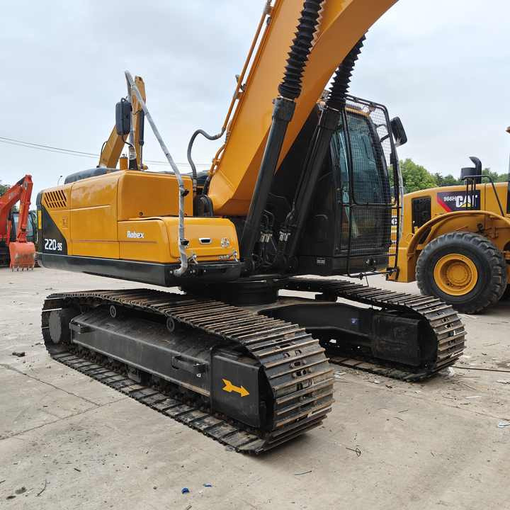 Hyundai Digger 220lc-9s Second Hand Korea Made High Performance Machine Hyundai Excavator for Sale - Excavadora de cadenas: foto 1 Hyundai Digger 220lc-9s Second Hand Korea Made High Performance Machine Hyundai Excavator for Sale - Excavadora de cadenas: foto 1