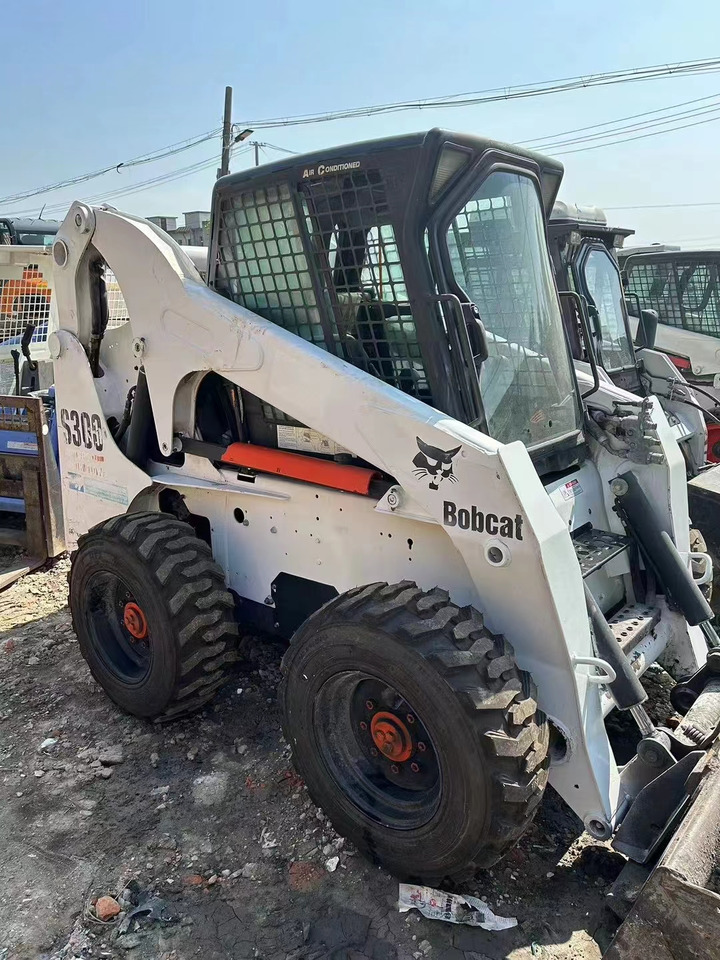 High Quality Mini Construction Machine Used Bobcat Skid Steer Loader S300 in Stock for Sale Bobcat Loader With Low Price - Maquinaria de construcción: foto 3 High Quality Mini Construction Machine Used Bobcat Skid Steer Loader S300 in Stock for Sale Bobcat Loader With Low Price - Maquinaria de construcción: foto 3