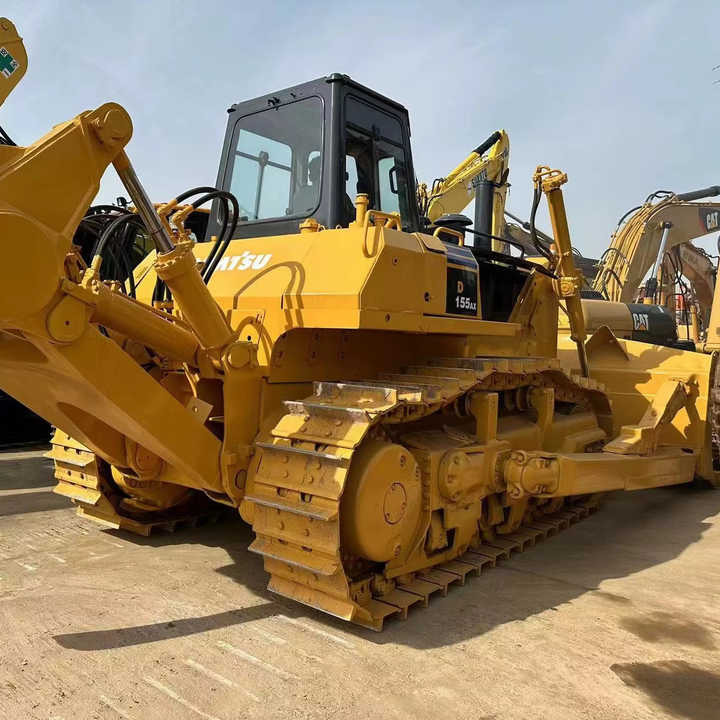 Second Hand Koamtsu D155 Bulldozer Hot Sale , komatsu D60 D65 D85 D155 - Bulldozer: foto 1 Second Hand Koamtsu D155 Bulldozer Hot Sale , komatsu D60 D65 D85 D155 - Bulldozer: foto 1
