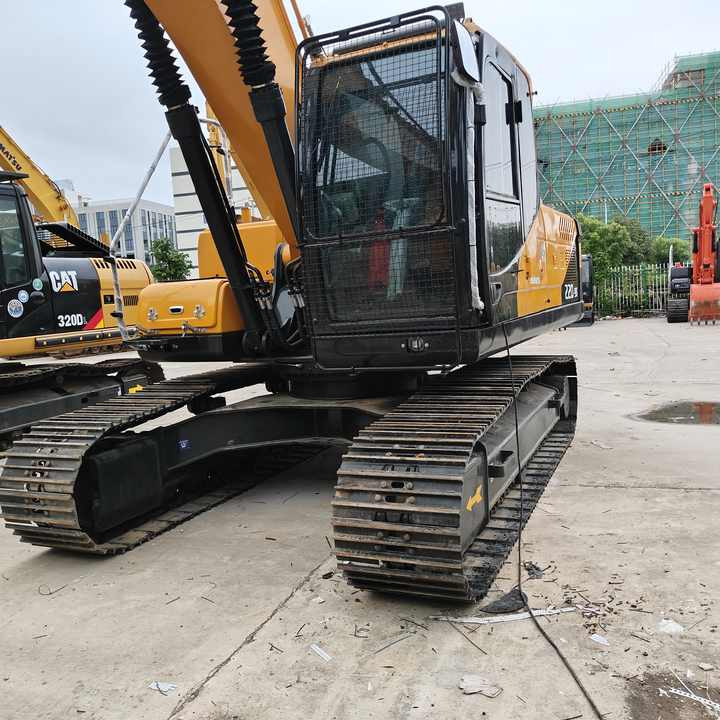 South Korea Low Price Hyundai 220lc-9s Excavator Hyundai 22ton Excavator Hot Sale - Excavadora de cadenas: foto 5 South Korea Low Price Hyundai 220lc-9s Excavator Hyundai 22ton Excavator Hot Sale - Excavadora de cadenas: foto 5