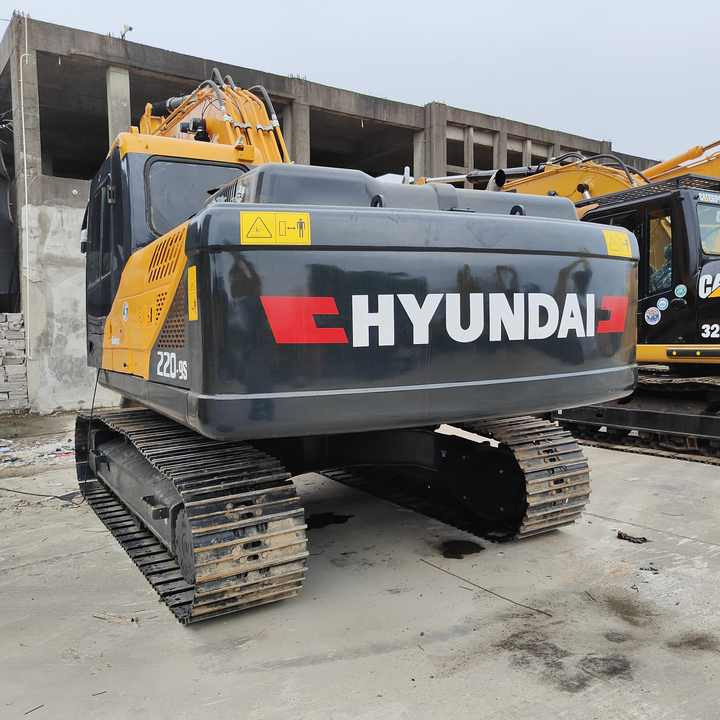 South Korea Low Price Hyundai 220lc-9s Excavator Hyundai 22ton Excavator Hot Sale - Excavadora de cadenas: foto 4 South Korea Low Price Hyundai 220lc-9s Excavator Hyundai 22ton Excavator Hot Sale - Excavadora de cadenas: foto 4