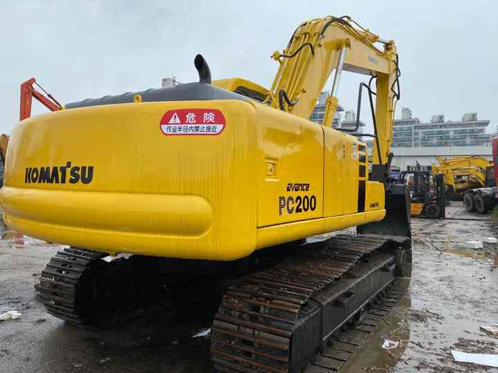 Used Good Quality Japan Original PC200-6 in Good Condition PC200-6 Komatsu - Excavadora de cadenas: foto 3 Used Good Quality Japan Original PC200-6 in Good Condition PC200-6 Komatsu - Excavadora de cadenas: foto 3