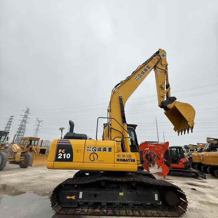 Used Good Quality Japan Original PC210-8 in Good Condition PC210-8 Komatsu - Excavadora de cadenas: foto 3 Used Good Quality Japan Original PC210-8 in Good Condition PC210-8 Komatsu - Excavadora de cadenas: foto 3