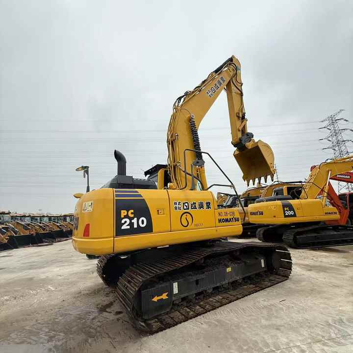 Used Good Quality Japan Original PC210-8 in Good Condition PC210-8 Komatsu - Excavadora de cadenas: foto 3 Used Good Quality Japan Original PC210-8 in Good Condition PC210-8 Komatsu - Excavadora de cadenas: foto 3