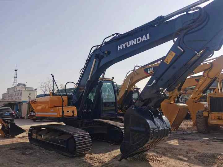 Hyundai Excavator Used Machine 210-9s Heavy Construction Equipment Crawler Excavator Hot Sale - Excavadora: foto 2 Hyundai Excavator Used Machine 210-9s Heavy Construction Equipment Crawler Excavator Hot Sale - Excavadora: foto 2