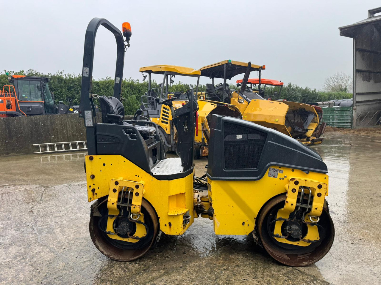 BOMAG BW120AD-5 - Rodillo: foto 2 BOMAG BW120AD-5 - Rodillo: foto 2