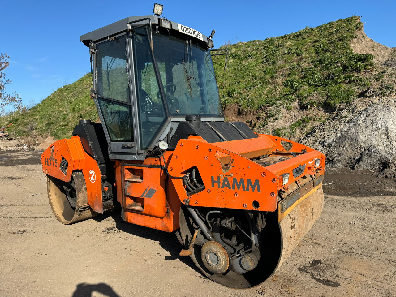 HAMM HD75 - Apisonadora de asfalto: foto 1 HAMM HD75 - Apisonadora de asfalto: foto 1