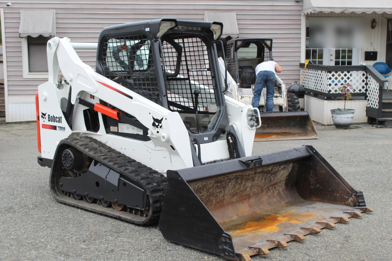 BOBCAT T590 - Minicargadora: foto 1 BOBCAT T590 - Minicargadora: foto 1