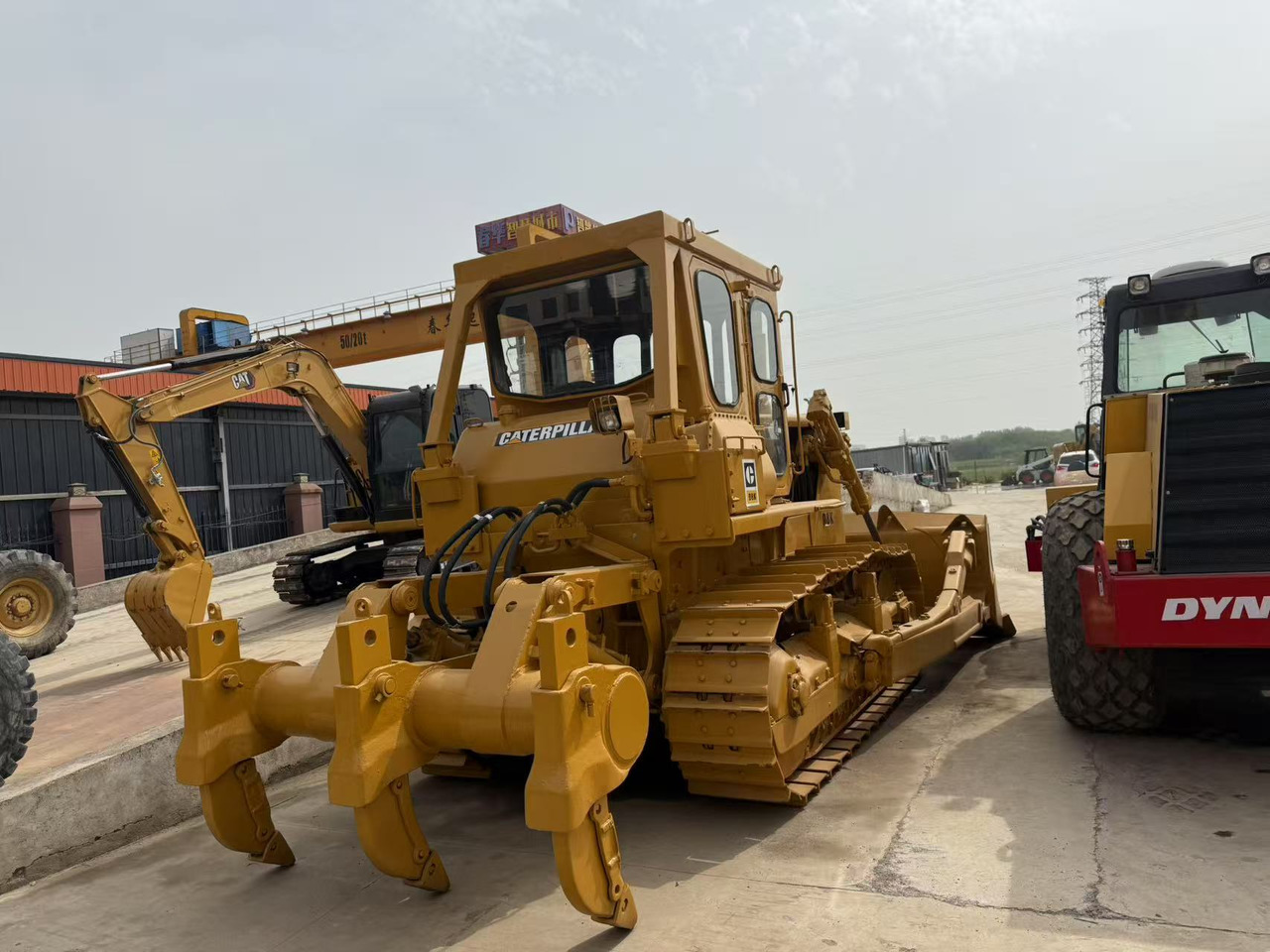 CATERPILLAR D8K - Bulldozer: foto 2 CATERPILLAR D8K - Bulldozer: foto 2