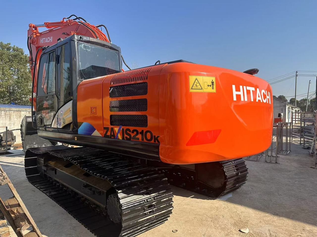 HITACHI ZX210-5G - Excavadora de cadenas: foto 1 HITACHI ZX210-5G - Excavadora de cadenas: foto 1