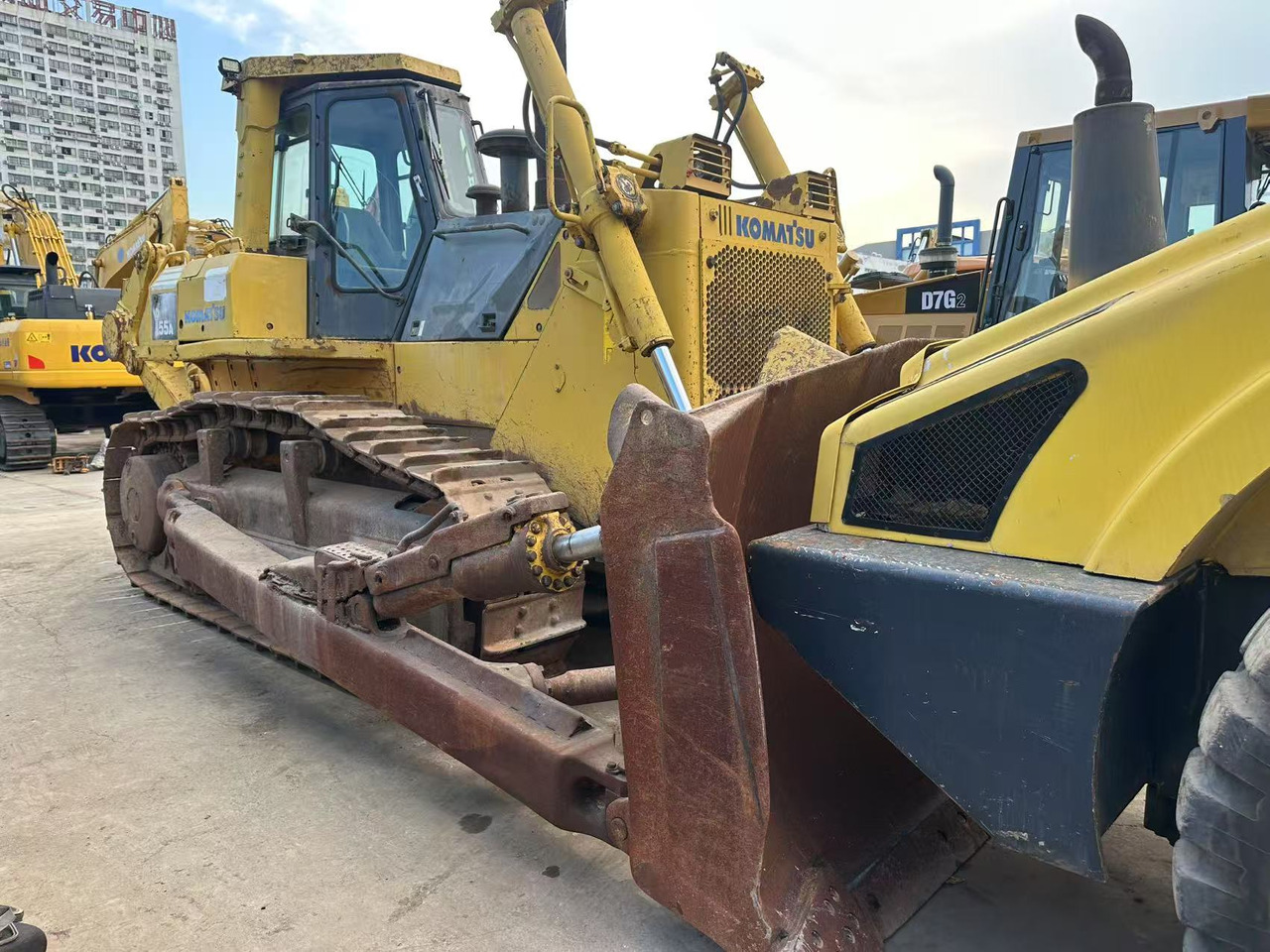 KOMATSU D155A-5 - Bulldozer: foto 4 KOMATSU D155A-5 - Bulldozer: foto 4