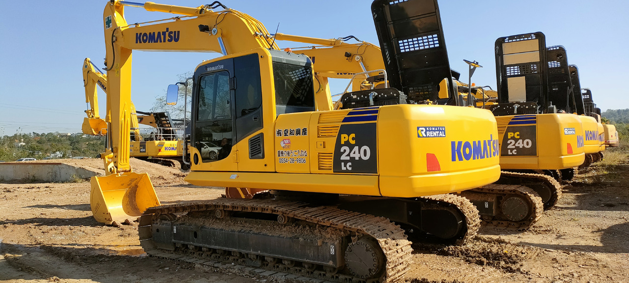 KOMATSU PC240-8 - Excavadora de cadenas: foto 1 KOMATSU PC240-8 - Excavadora de cadenas: foto 1
