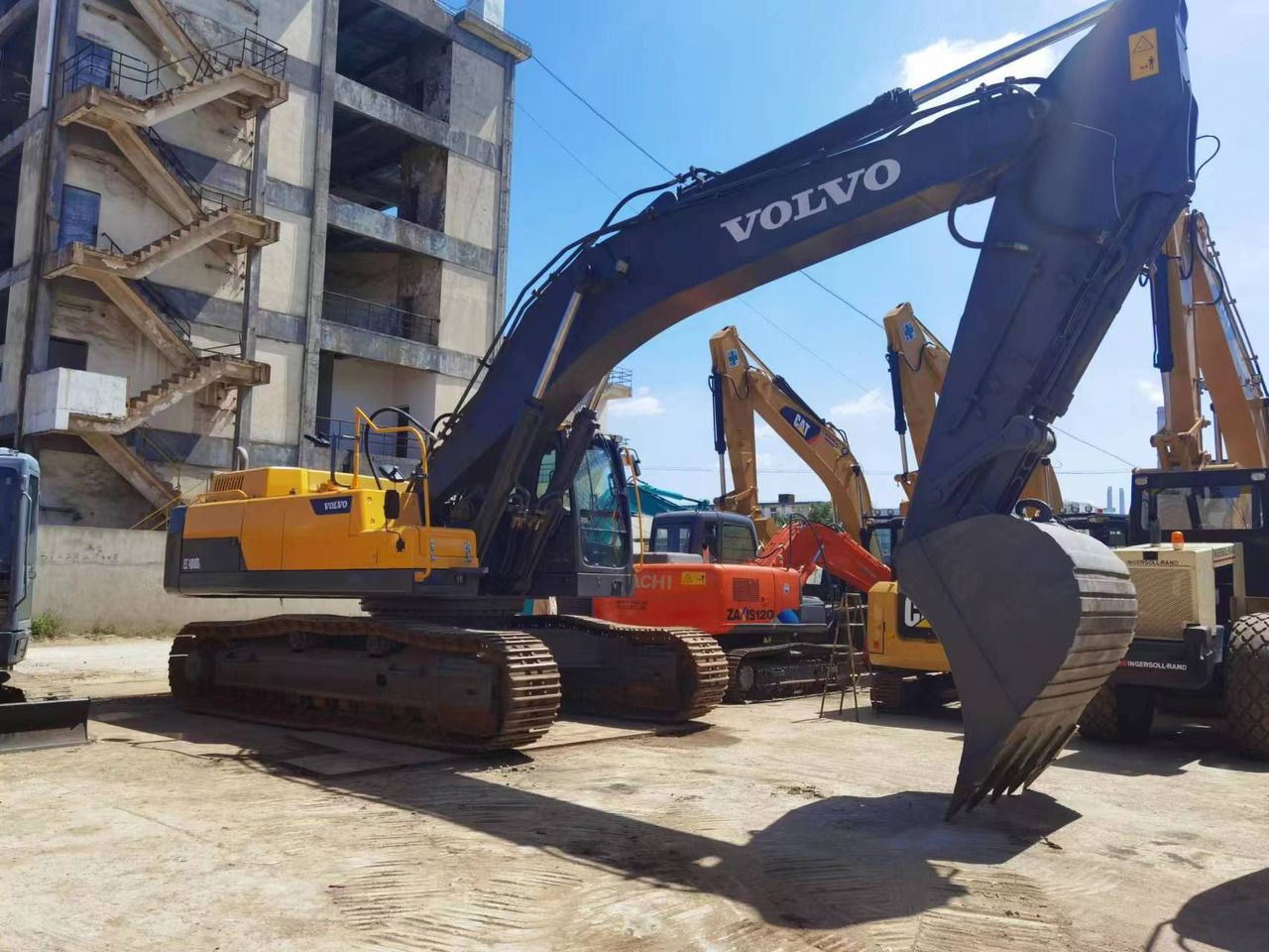 VOLVO EC480 - Excavadora de cadenas: foto 1 VOLVO EC480 - Excavadora de cadenas: foto 1