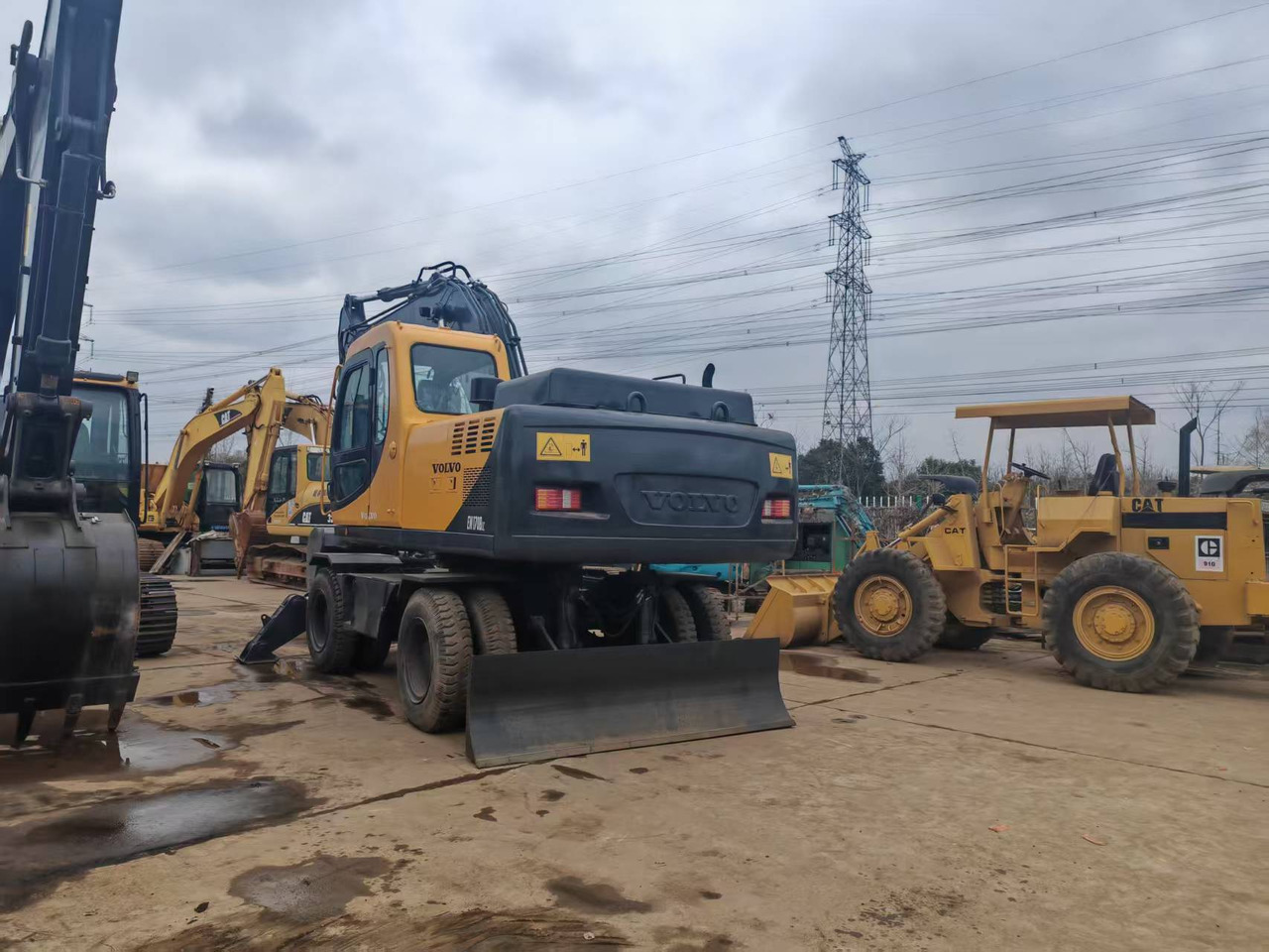 VOLVO EW170BLC - Excavadora de ruedas: foto 4 VOLVO EW170BLC - Excavadora de ruedas: foto 4