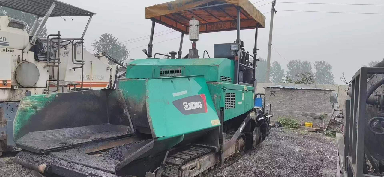 XCMG RP601 - Pavimentadora de asfalto: foto 1 XCMG RP601 - Pavimentadora de asfalto: foto 1