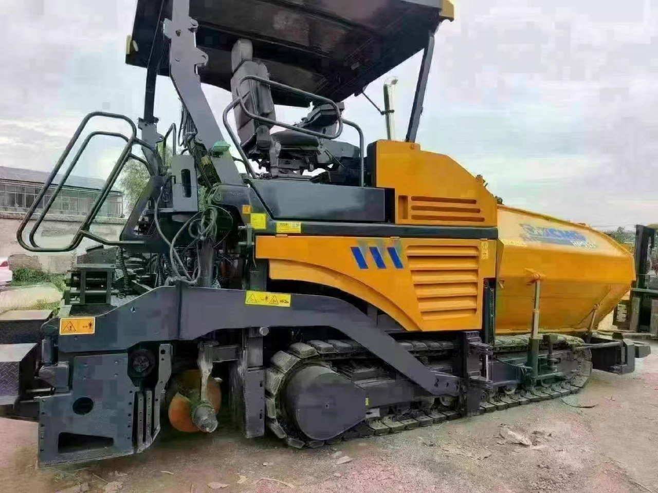 XCMG RP953 - Pavimentadora de asfalto: foto 4 XCMG RP953 - Pavimentadora de asfalto: foto 4