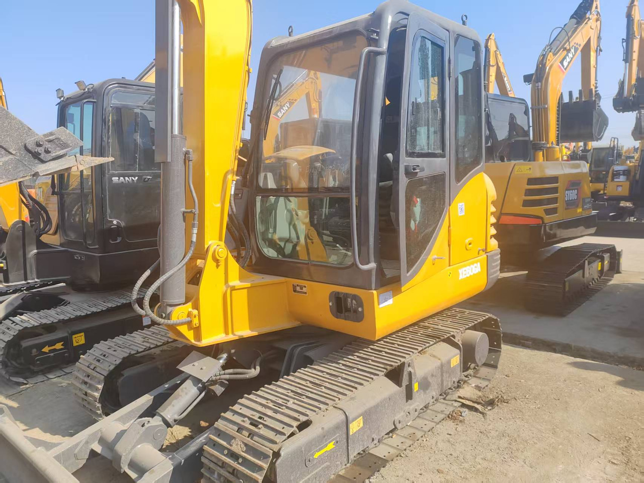 XCMG XE60GA - Excavadora de cadenas: foto 1 XCMG XE60GA - Excavadora de cadenas: foto 1