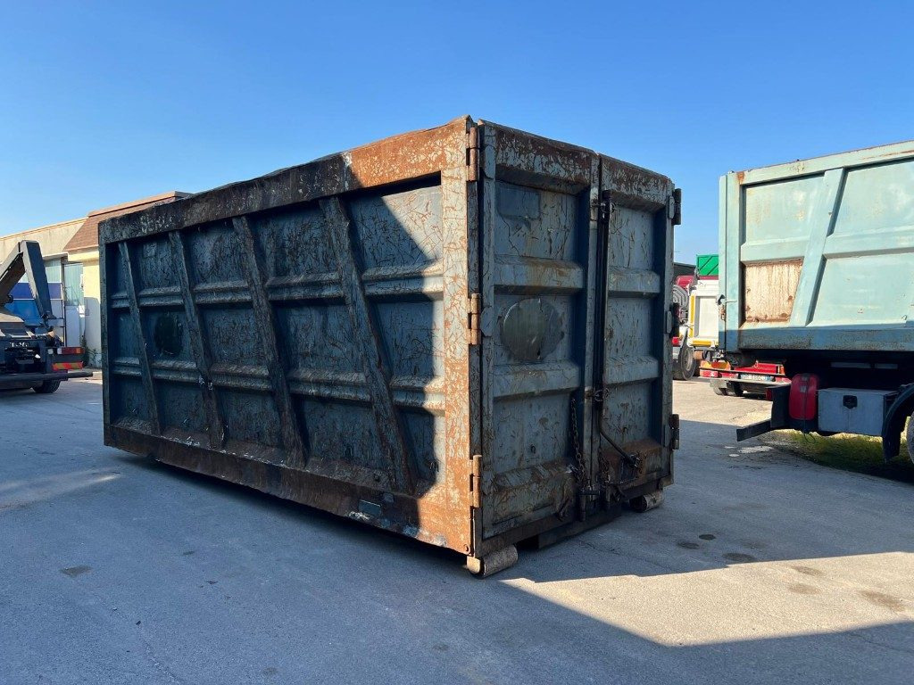 CONTAINER SCARRABILE USATO A CIELO APERTO - Contenedor de gancho: foto 5 CONTAINER SCARRABILE USATO A CIELO APERTO - Contenedor de gancho: foto 5