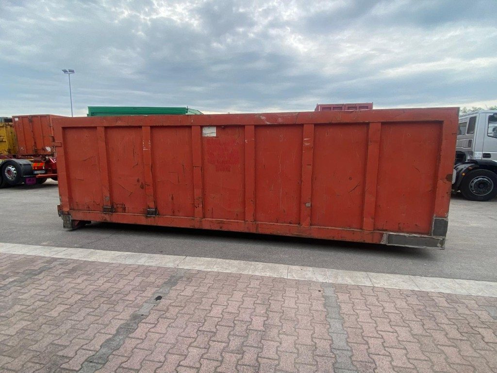 CONTAINER SCARRABILE USATO A CIELO APERTO - Contenedor de gancho: foto 1 CONTAINER SCARRABILE USATO A CIELO APERTO - Contenedor de gancho: foto 1