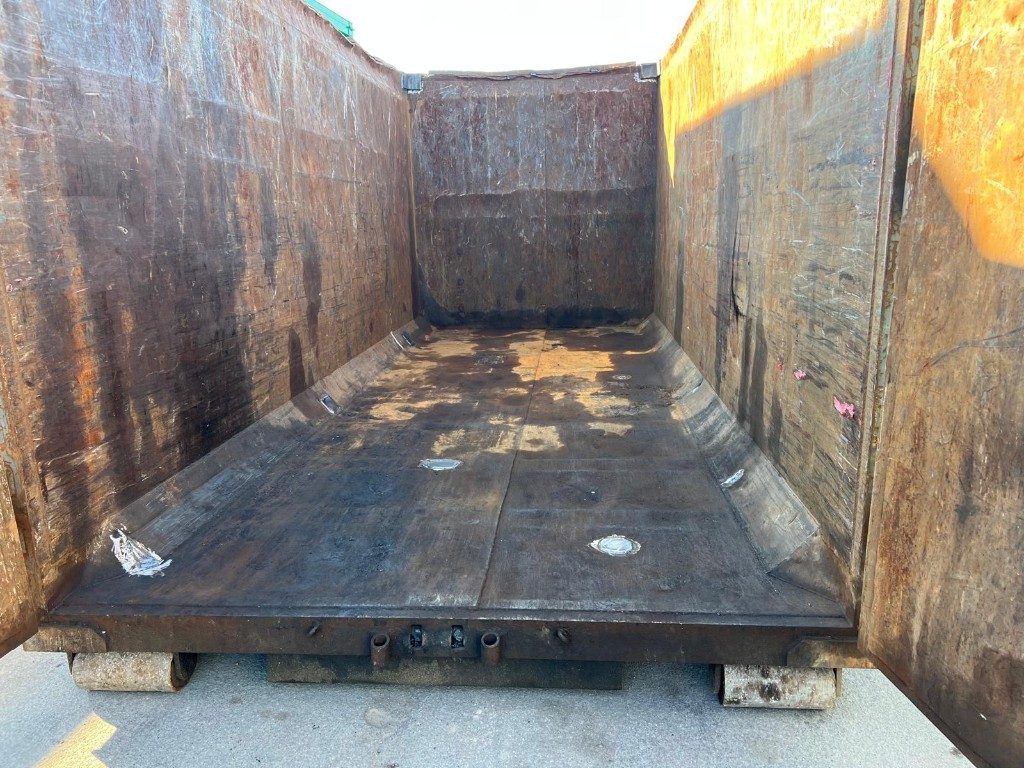 CONTAINER SCARRABILE USATO A CIELO APERTO - Contenedor de gancho: foto 3 CONTAINER SCARRABILE USATO A CIELO APERTO - Contenedor de gancho: foto 3