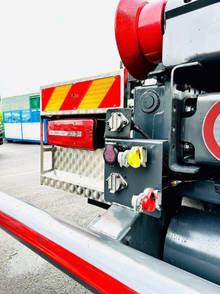 Leasing de DAF CF85 NUOVO SCARRABILE DAF CF85 NUOVO SCARRABILE: foto 14