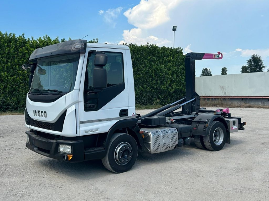 IVECO 120EL22 CON SCARRABILE NUOVO - Camión multibasculante: foto 1 IVECO 120EL22 CON SCARRABILE NUOVO - Camión multibasculante: foto 1