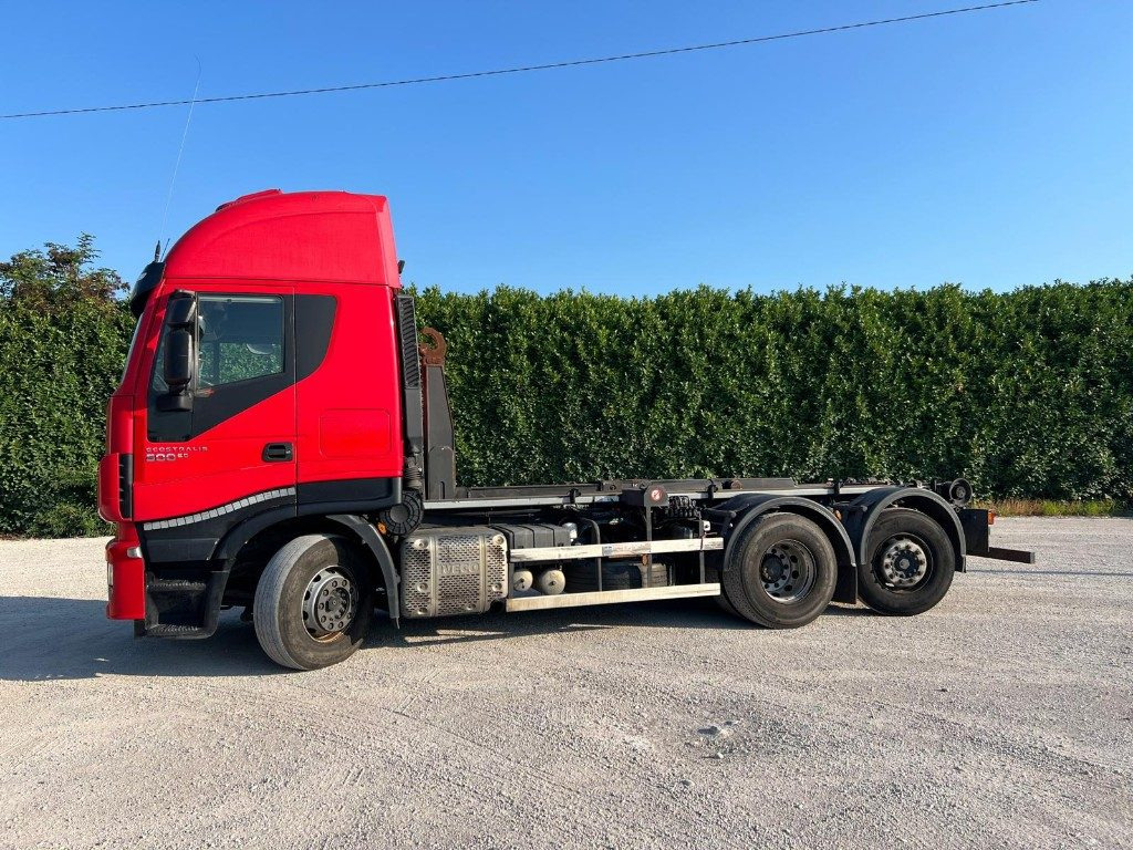 IVECO STRALIS 500 SCARRABILE - Camión multibasculante: foto 3 IVECO STRALIS 500 SCARRABILE - Camión multibasculante: foto 3