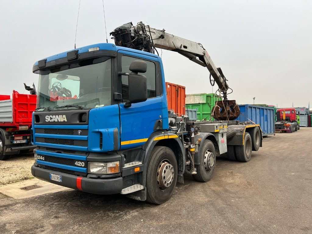 SCANIA 124GB 420 SCARRABILE CON GRU - Camión multibasculante: foto 1 SCANIA 124GB 420 SCARRABILE CON GRU - Camión multibasculante: foto 1