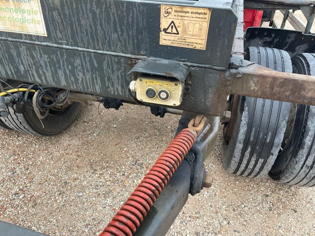 Remolque multilift/ Portacontenedores de cadenas ZORZI RIMORCHIO ZORZI 20R070 SCARRABILE BALESTRATO: foto 8 Remolque multilift/ Portacontenedores de cadenas ZORZI RIMORCHIO ZORZI 20R070 SCARRABILE BALESTRATO: foto 8