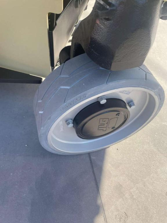 JLG 3246ES - Plataforma de tijeras: foto 5 JLG 3246ES - Plataforma de tijeras: foto 5