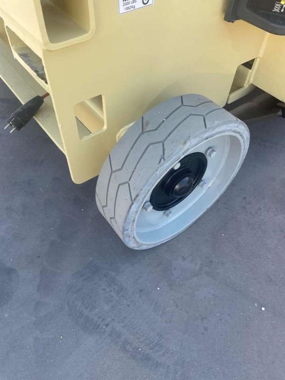 JLG 3246ES - Plataforma de tijeras: foto 4 JLG 3246ES - Plataforma de tijeras: foto 4