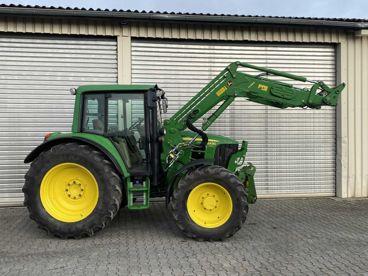 John Deere 6430 Premium - Tractor: foto 2 John Deere 6430 Premium - Tractor: foto 2
