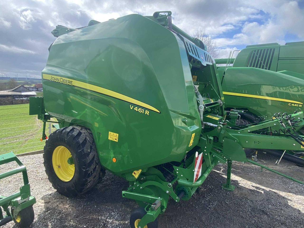 John Deere V461 R - 671 Bunde - Rotoempacadora: foto 2 John Deere V461 R - 671 Bunde - Rotoempacadora: foto 2