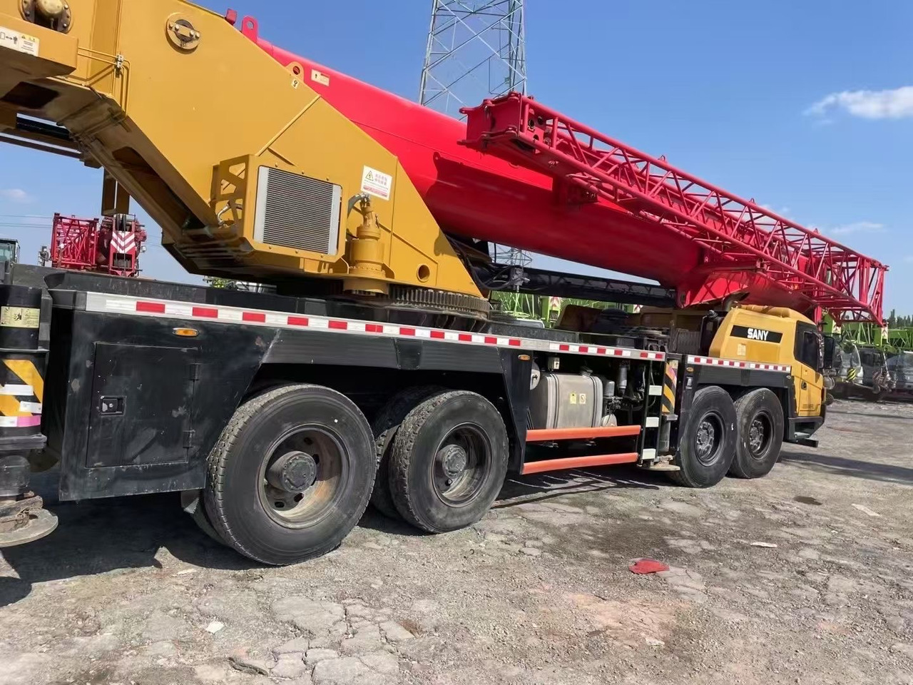 SANY STC800T5 80 ton STC800T6 STC800 STC750 truck crane - Autogrúa: foto 2 SANY STC800T5 80 ton STC800T6 STC800 STC750 truck crane - Autogrúa: foto 2