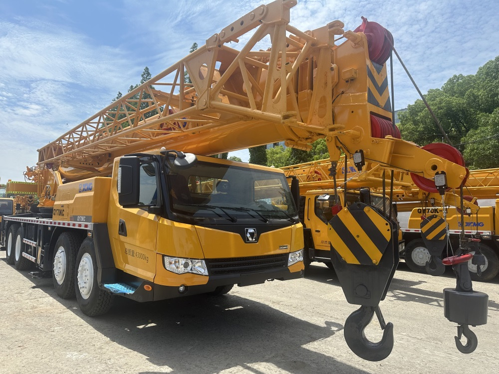 XCMG 70 ton QY70KC XCT75 QY75K QY70KS QY50KC QY100K truck crane - Autogrúa: foto 1 XCMG 70 ton QY70KC XCT75 QY75K QY70KS QY50KC QY100K truck crane - Autogrúa: foto 1