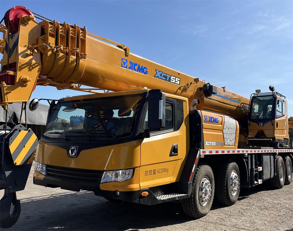 XCMG XCT55 XCT50 QY50KC QY50KA QY50K-II 25 ton 35 ton 40 ton 55 ton 50 ton 60 ton truck crane - Autogrúa: foto 1 XCMG XCT55 XCT50 QY50KC QY50KA QY50K-II 25 ton 35 ton 40 ton 55 ton 50 ton 60 ton truck crane - Autogrúa: foto 1