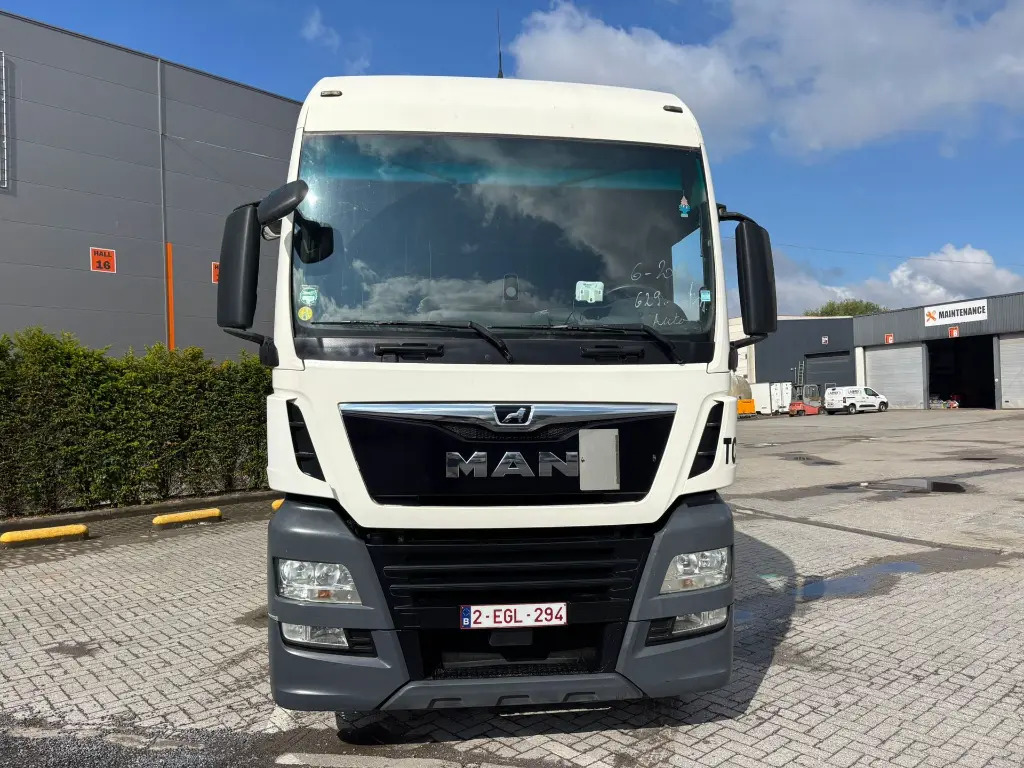 MAN TGX 18.460 XXL - Cabeza tractora: foto 3 MAN TGX 18.460 XXL - Cabeza tractora: foto 3