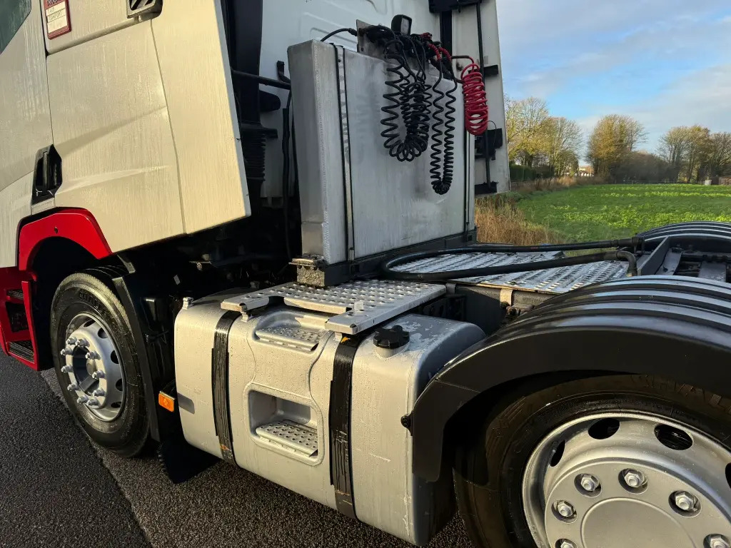 Leasing de  Renault T 460 6x2 - Hydraulics - RHD (BUP) Renault T 460 6x2 - Hydraulics - RHD (BUP): foto 10