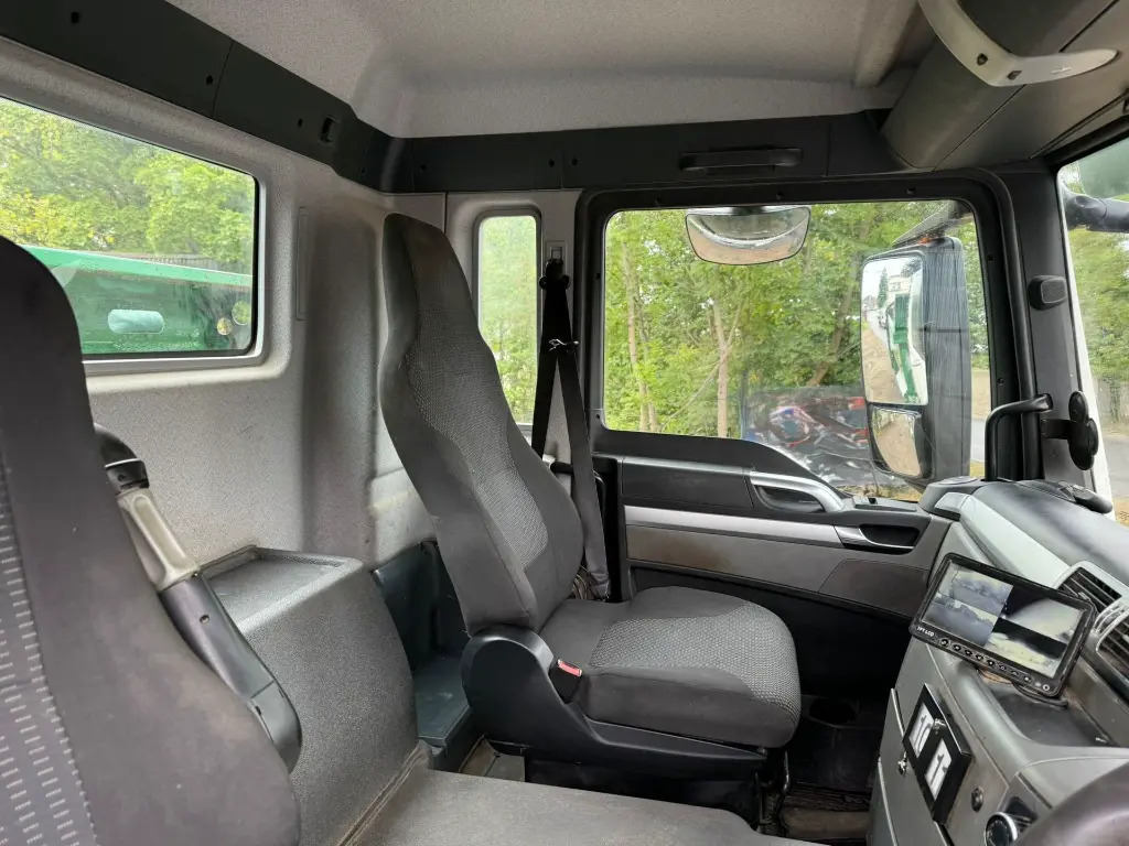 Camión volquete MAN TGS 35.400 8x4 Tipper - RHD (XSK): foto 12
