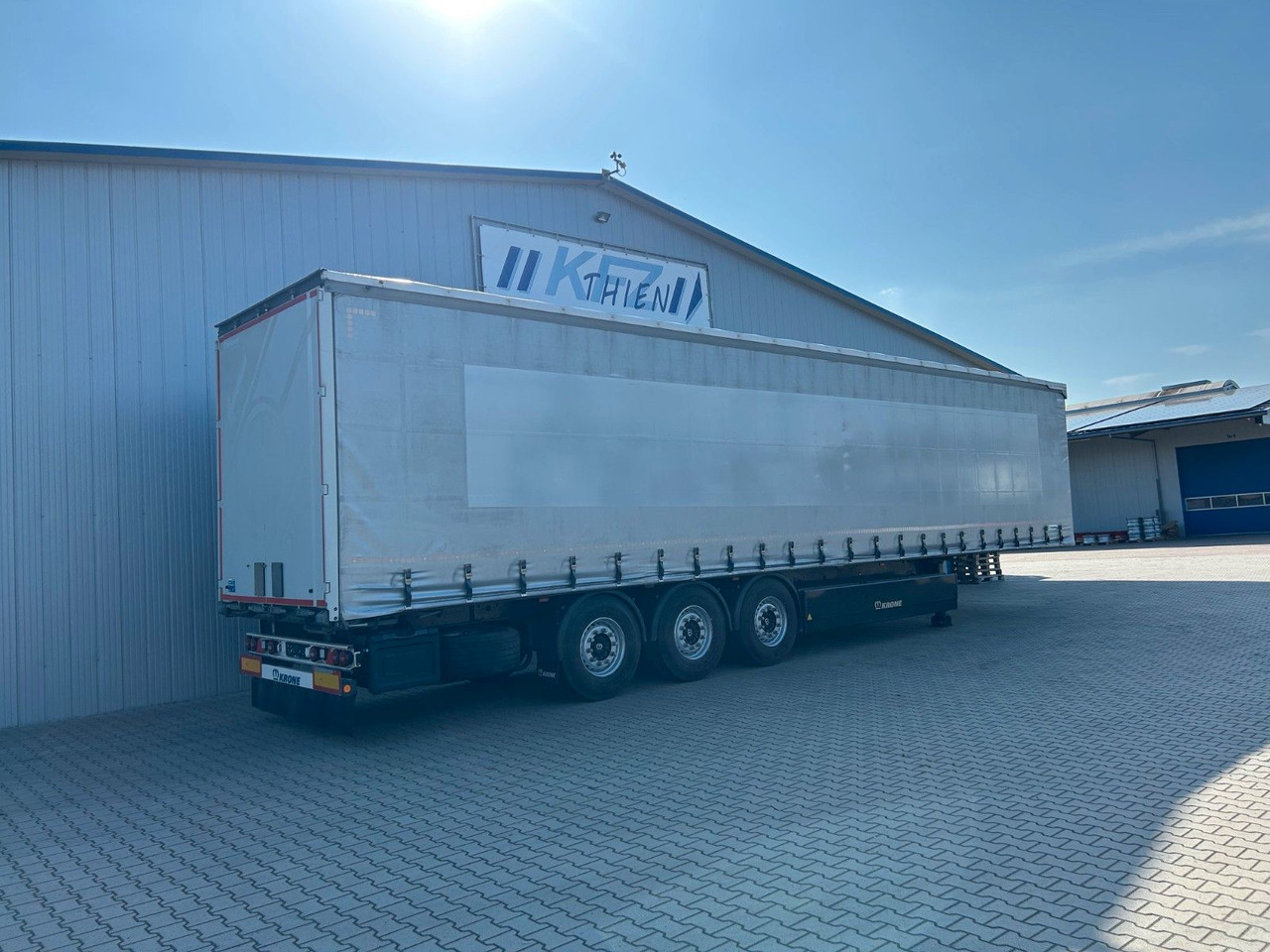 Krone SDP27 | Liftachse, Palettenkasten, Iceprotect - Semirremolque lona: foto 5 Krone SDP27 | Liftachse, Palettenkasten, Iceprotect - Semirremolque lona: foto 5