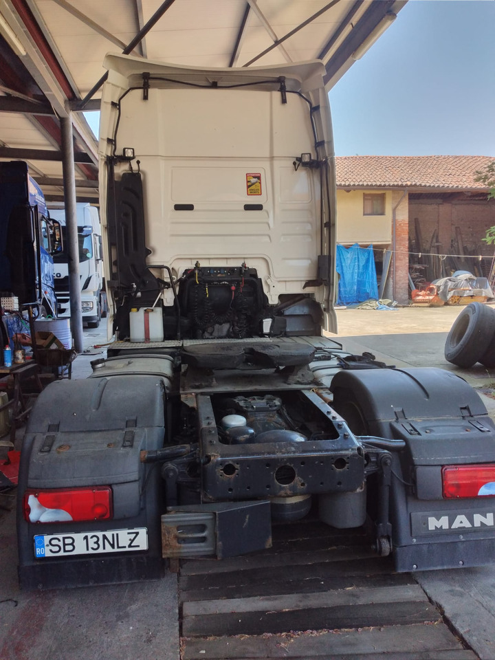 MAN TGX 18.440 - Cabeza tractora: foto 2 MAN TGX 18.440 - Cabeza tractora: foto 2