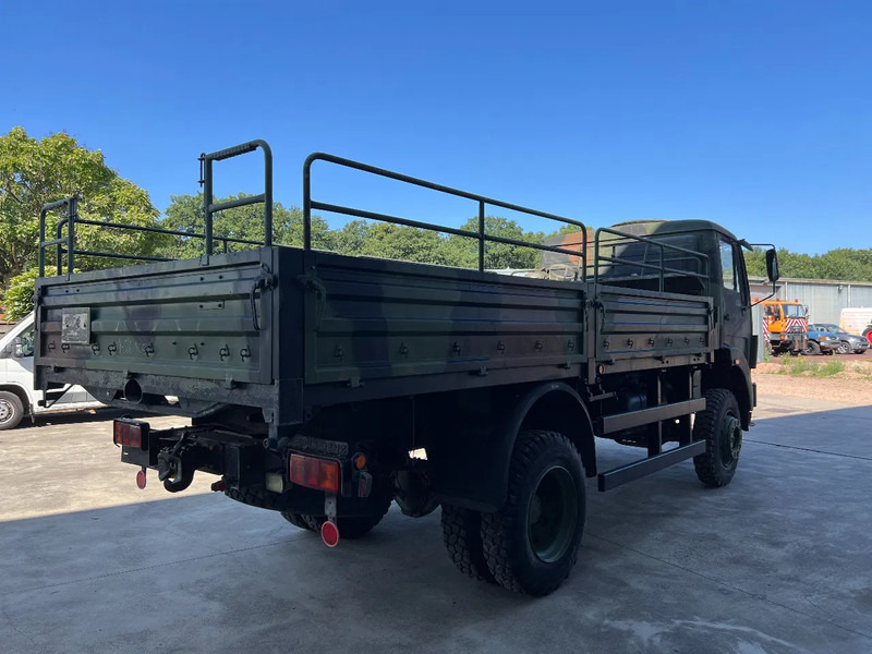 Camión Mercedes-Benz 1017 A/4X4 (4x in stock): foto 5