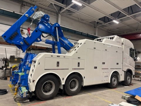 Volvo FH NEW ER4120 4 winches Volvo FH 540 8x4 WB5,6 - Grua de remolque autos: foto 5 Volvo FH NEW ER4120 4 winches Volvo FH 540 8x4 WB5,6 - Grua de remolque autos: foto 5