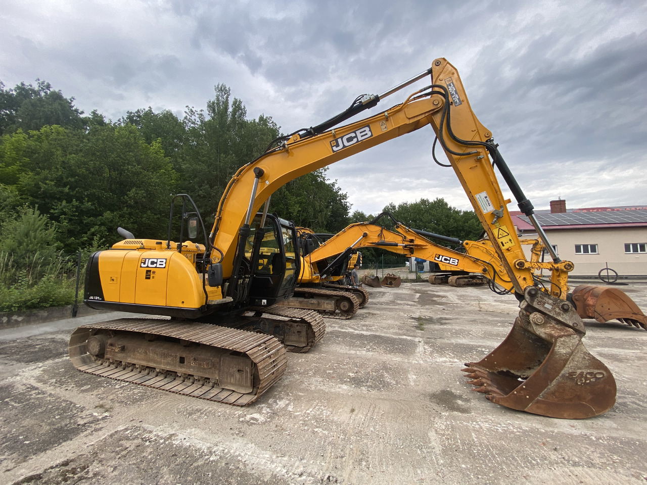 JCB JS131 - Excavadora de cadenas: foto 2 JCB JS131 - Excavadora de cadenas: foto 2