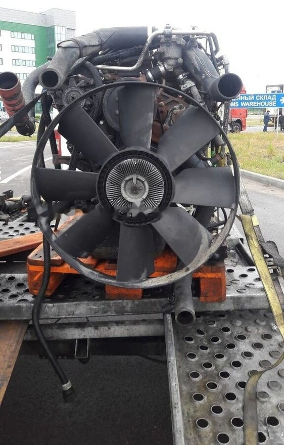 MAN D0826 LF15 MAN M 2000 M - Motor para Camión: foto 2 MAN D0826 LF15 MAN M 2000 M - Motor para Camión: foto 2