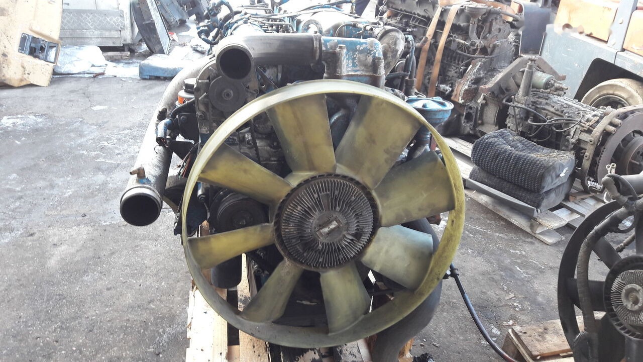 Renault Magirus 420 E2 Renault Magirus - Motor para Camión: foto 4 Renault Magirus 420 E2 Renault Magirus - Motor para Camión: foto 4